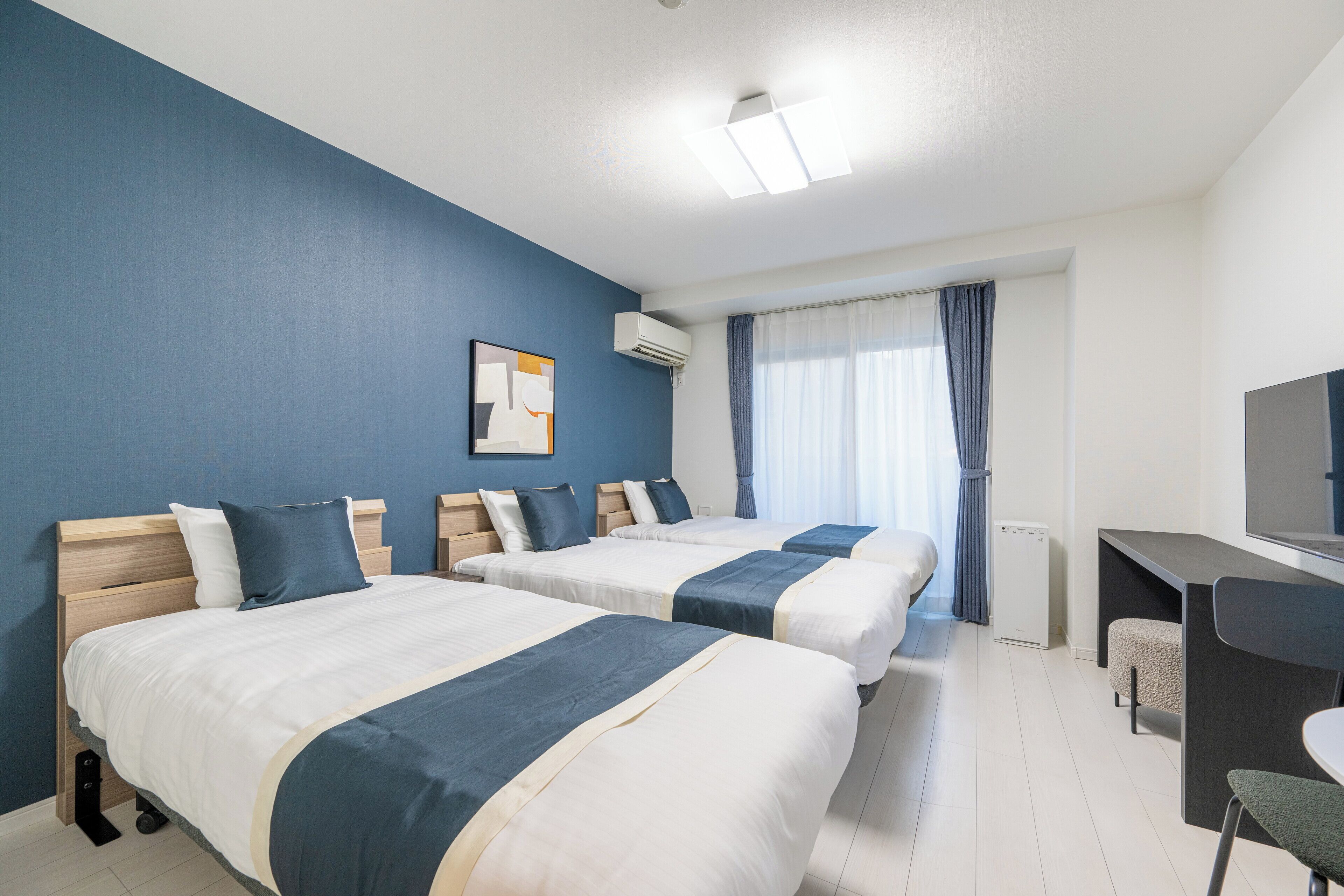 スタンダード トリプルルーム | WiFi (無料)、ベッドシーツ