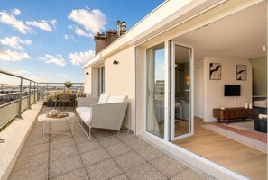Terrace/patio - Loft with terrace, jacuzzi & lift near Invalides (Paris)