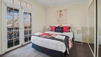 3 bedrooms, iron/ironing board, travel crib, WiFi