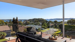 Property grounds - The Family Tide – large family home, entertaining deck with views, swimming pool, air conditioning (Corlette)