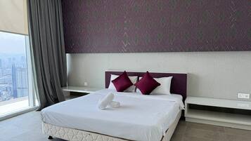 Blackout curtains, iron/ironing board, free WiFi