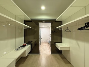 Departamento Premium, 3 habitaciones, para no fumadores, vista a la ciudad | Cortinas blackout, tabla de planchar con plancha y wifi gratis 