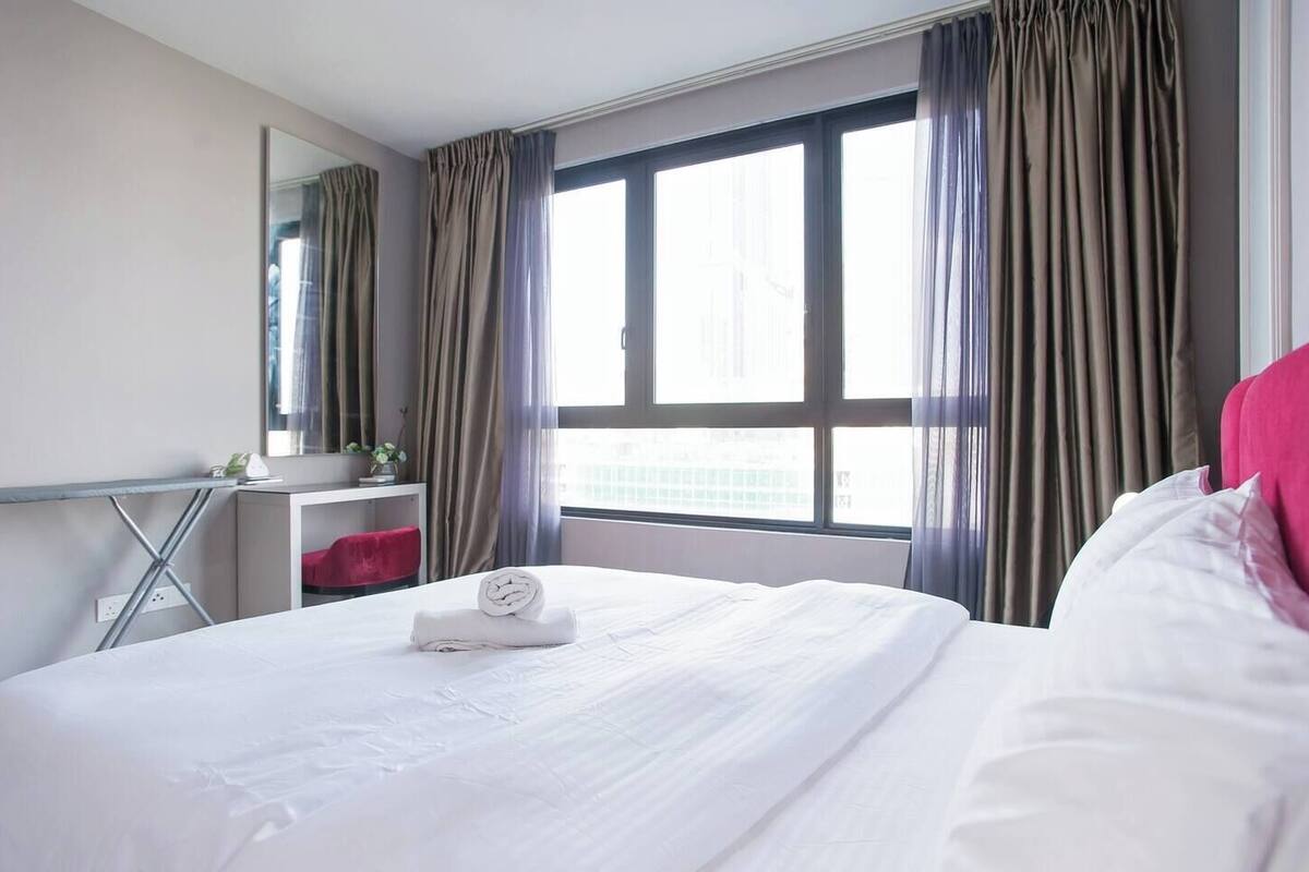 Superior Apartment, City View | Iron/ironing board, free WiFi