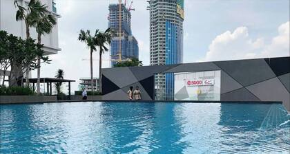 ICity Luxury Condo by Smarthome