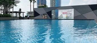 ICity Luxury Condo by Smarthome