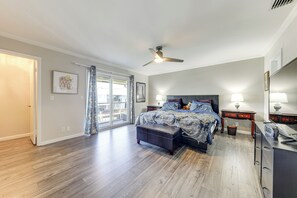2 slaapkamers, een bureau, internet, beddengoed