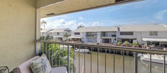 Intracoastal Dock! Gem 2 Mi to Boynton Beach Inlet