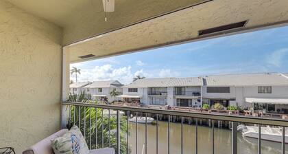 Intracoastal Dock! Gem 2 Mi to Boynton Beach Inlet