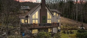 6 Br Sleeps 16 - Game Room - Hot Tub - Firepit