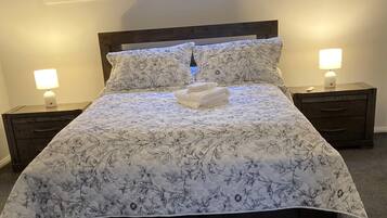 3 bedrooms, WiFi, bed sheets