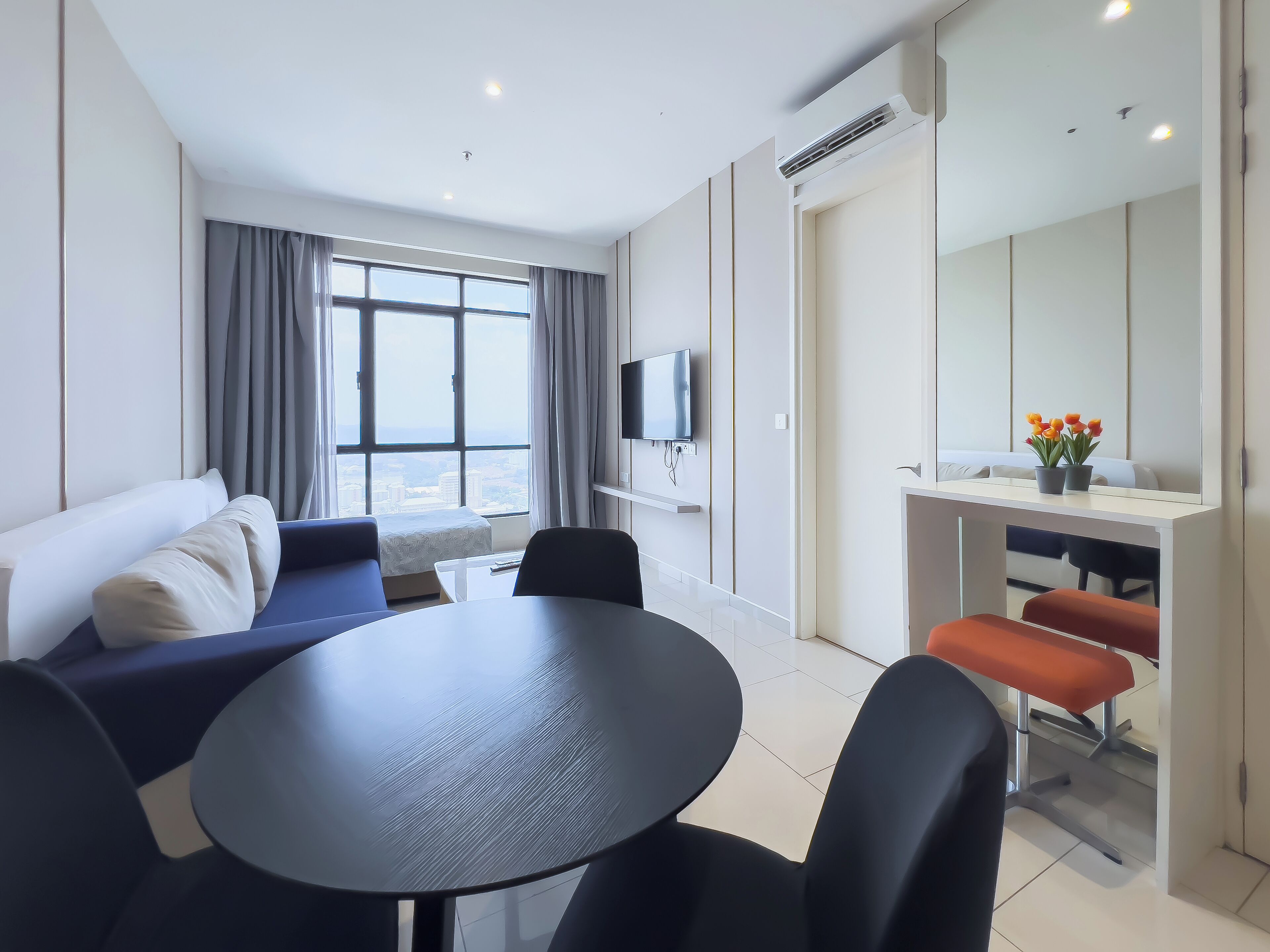 Luxury Apartment | Living area