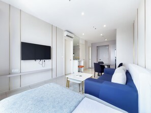 Luxury Apartment | Living area