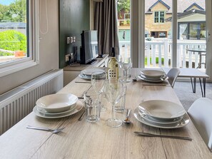 Dining - Forest Sherman - UK50089 (Durham)