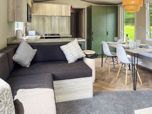 Living area - Forest Sherman - UK50089 (Durham)
