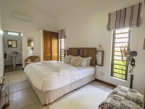 Tree Fern Cottage | Free WiFi