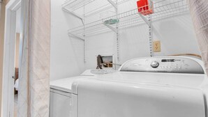 Unclassified image, 4 of 33, button - Albuquerque House w/ Gas Grill Near Uptown! (Albuquerque)