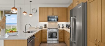 @ML Ocean View, Golf, Gazebo and Bbq, we Have All!
