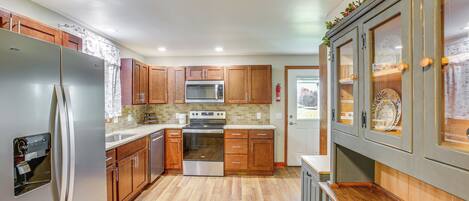 House (2 Bedrooms) | Interior