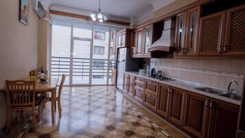 Microwave, oven, dishwasher