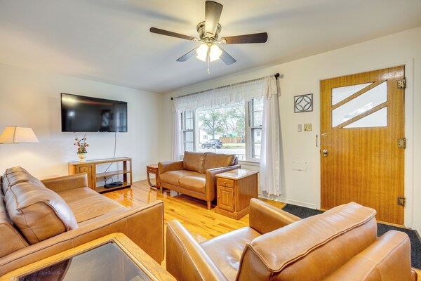 Walk To Old Colorado City: Home W/ Fenced Yard - Colorado Springs, CO