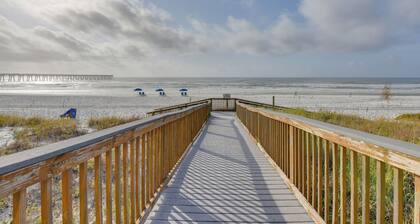 Navarre Condo w/ Beach Access & Ocean Views!