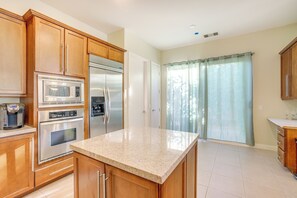 Interior - Saltwater Pool & Hot Tub at Mission Hills Home! (Rancho Mirage)