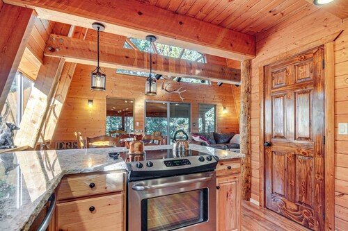 Near National Parks: Duck Creek Cabin Retreat