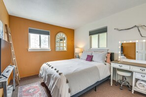 Interior - Fort Walton Beach Home ~ 2 Mi to Okaloosa Island! (Fort Walton Beach)