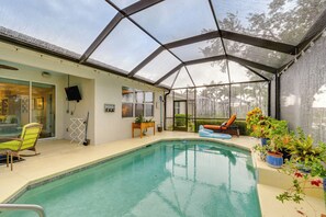 Interior - North Fort Myers Home w/ Heated Pool & Lake Views! (North Fort Myers)