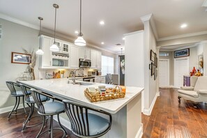 Interior - North Fort Myers Home w/ Heated Pool & Lake Views! (North Fort Myers)