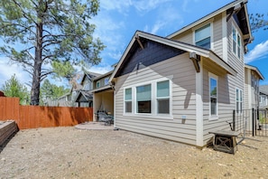 Interior - Flagstaff Abode w/ Patio & Grill: 1 Mi to NAU (Flagstaff)