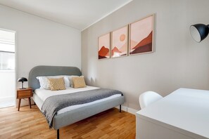 Apartment (3 Bedrooms) | Interior - Acm021 Bombarda Homes, Spacious 3BR for Families (Porto)