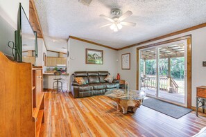 Interior - Punta Gorda Home on 20 Acres w/ Recreation Trails! (Punta Gorda)