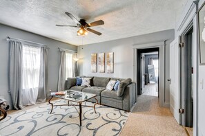 Apartment (2 Bedrooms) | Interior - < 2 Mi to Hospitals & University: South Wedge Apt! (Rochester)