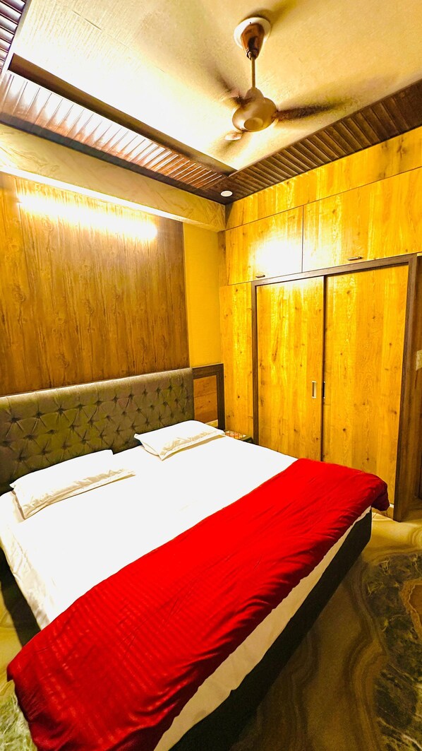 1 habitación, wifi y ropa de cama