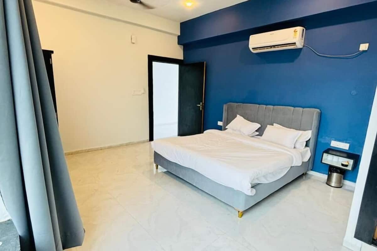 Deluxe Room | Meja, katil lipat simpan/tambahan, Wi-fi percuma, cadar katil