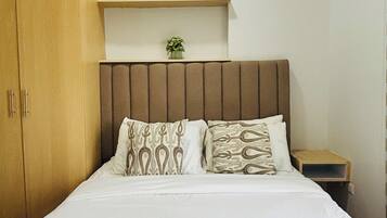 1 camera, ferro/asse da stiro, accesso a Internet, lenzuola