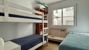 Apartment | 3 bedrooms, iron/ironing board - Apartment Opposite to Golf Course in Pals (Pals)