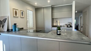 Apartment | Private kitchen - Apartment Opposite to Golf Course in Pals (Pals)