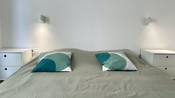 Ảnh chưa phân loại, 1 trong số 37 ảnh, nút