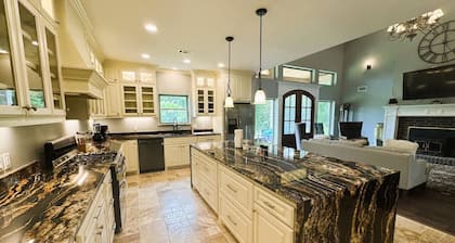 Luxe at Pinnacle Mountain