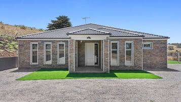 House | 6 bedrooms