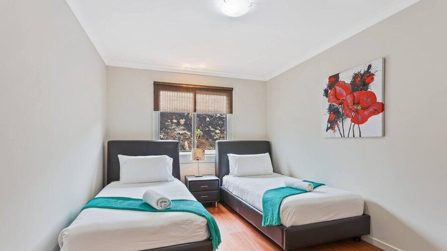 Unwind Bulla Hill Heights Retreat