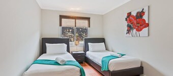 Unwind Bulla Hill Heights Retreat