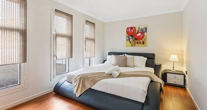 Unwind Bulla Hill Heights Retreat