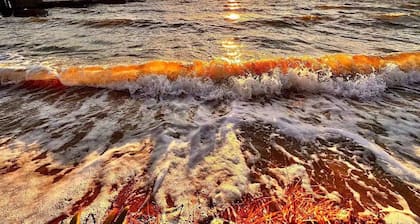 Unwind Escape to the Lakeside