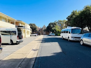 Apartment | 1 bedroom - Unwind Glenelg Studio Apartment no 31 (Adelaide)
