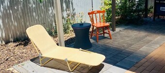 Unwind Retro-vibe Pet Friendly