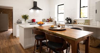 Unwind Mannum Riverside Retreat