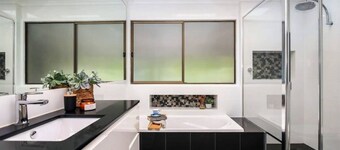 Hawthorndene Masterpiece Squash Court Pool